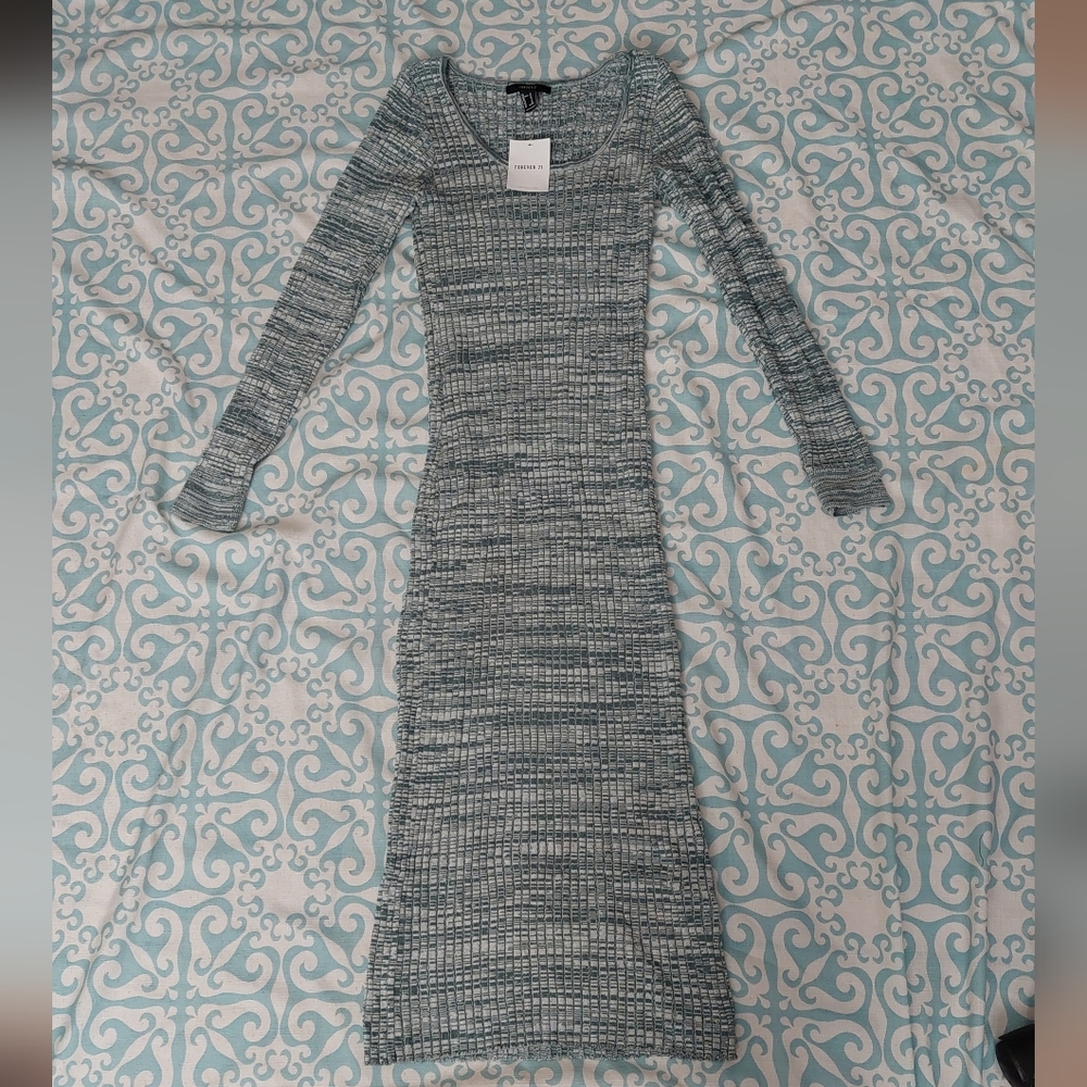 Forever 21 Ribbed Bodycon Sweater Dress, size M, Green/Cream.